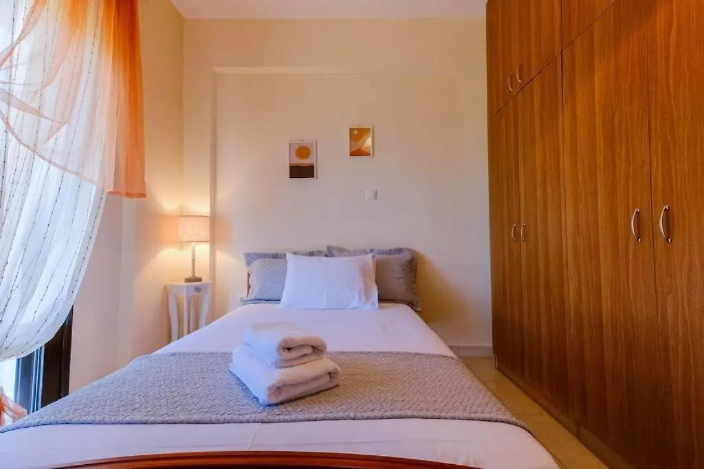Heliophilia 3-Bdrm Maisonette In Неа-Фокеа Дом отдыха